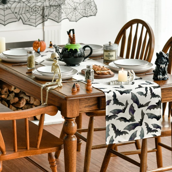 Mønster Silhouette Svart flaggermus Halloween duk, høst kjøkkenbord dekorasjon, perfekt for hjemmefest dekorasjon 13x72 tommer