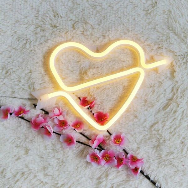 Cupid Neonupplyst Cupidskyltar Väggdekor, Batteri & USB-driven Vita Cupid Neonljus Vägglampa Inomhus Sovrumslampor, Alla hjärtans dag, Jul