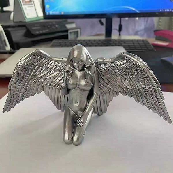 3D-patsas koriste polvistuva viitta patsas itsenäinen veistos hopea