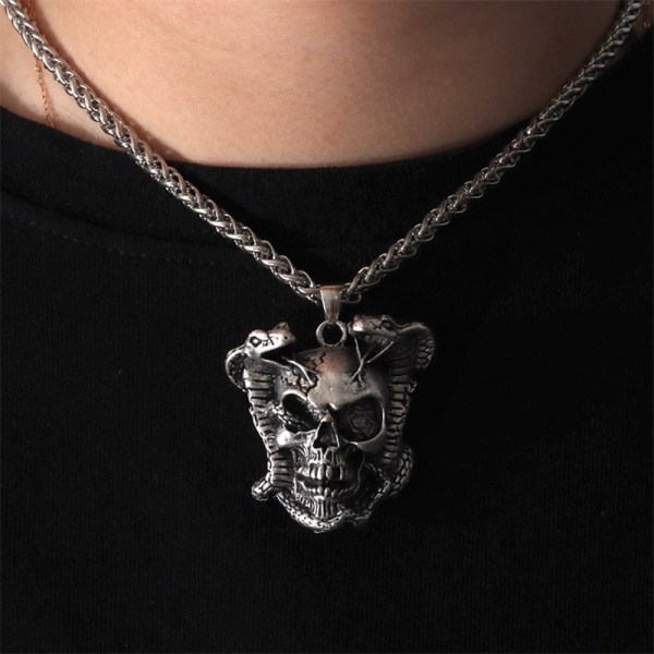Gothic Skull Halsband Rostfritt stål, Punk Snake Skull Smycken för män/kvinnor Retro hänge halsband (28,5-31,1 tum)