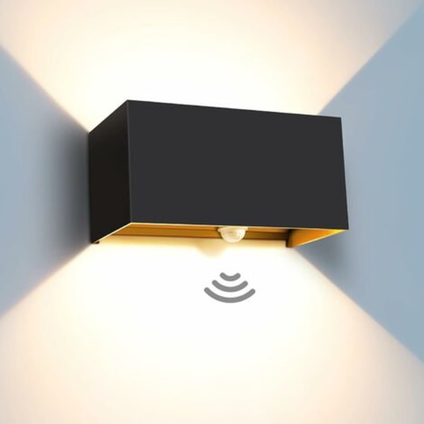 Vägglampa med kallrörelsesensor Justerbar strålningsvinkel Utomhus LED-vägglampa IP65 Vattentät 24W (svart) 3000K Varmvit