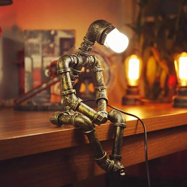 Retro Robot -työlampun teollisuuspöytälampun rautaputki sängynpäälampun makuuhuoneen työhuoneen luova nostalgia robottilampun rauta ullakkolämpun pöytälampun, yhteensopiva