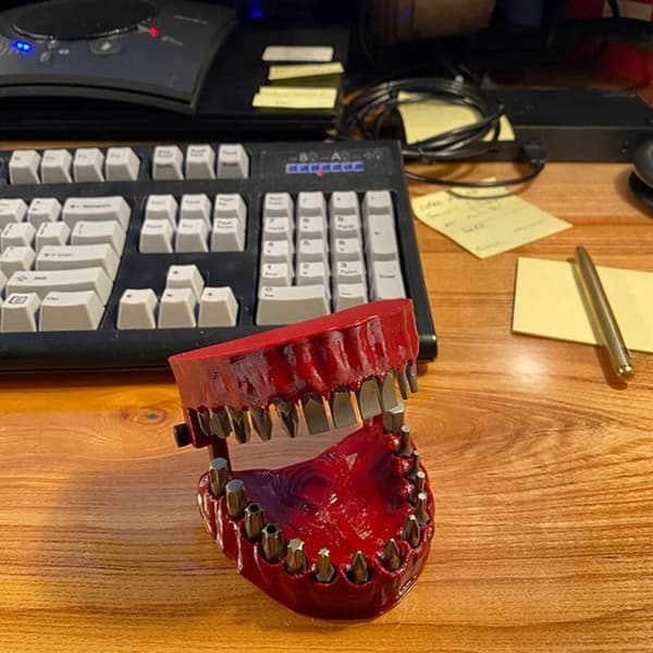 Protese Boremaskineholder til Tænder Model Holder Op til 28 Bits Passer til 1/4 Tommer Hex og Bit Adapter (Rød)