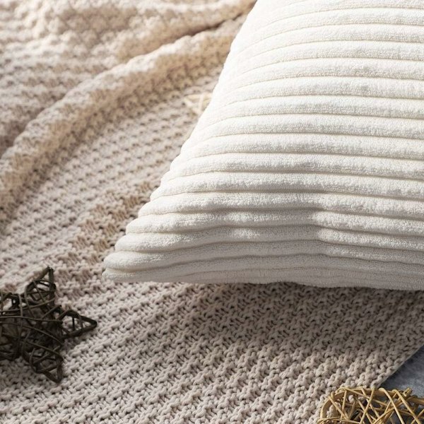 Sett med 2 dekorative putetrekk 50 x 50 cm - Cordfløyel - Ensfarget - Myk plysj putetrekk - for sofa, bil, soverom, hjem - Beige - 50 x 50 cm