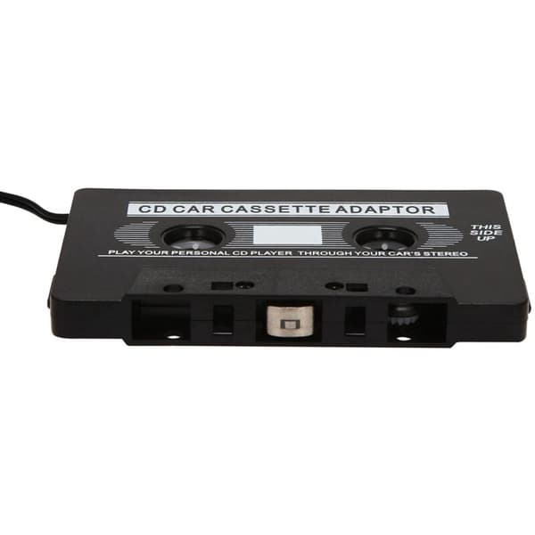 2 kpl 3,5 mm AUX-auton MP3-CD-sovittimen lähettimet