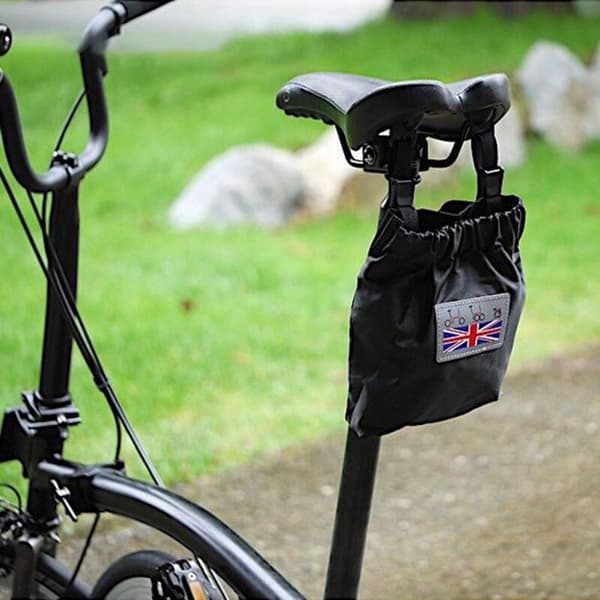 2x Cykelstyre Baksadel Magnetisk Spänne Väska Resistent