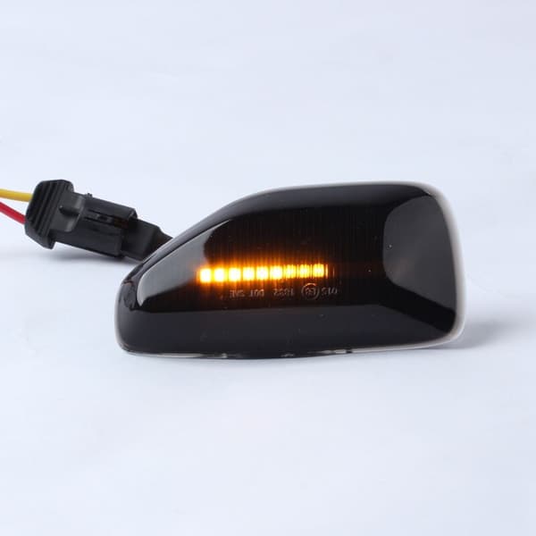 2 stk LED dynamiske sidemarkør blinklys indikator røkt for Duster MK2 II