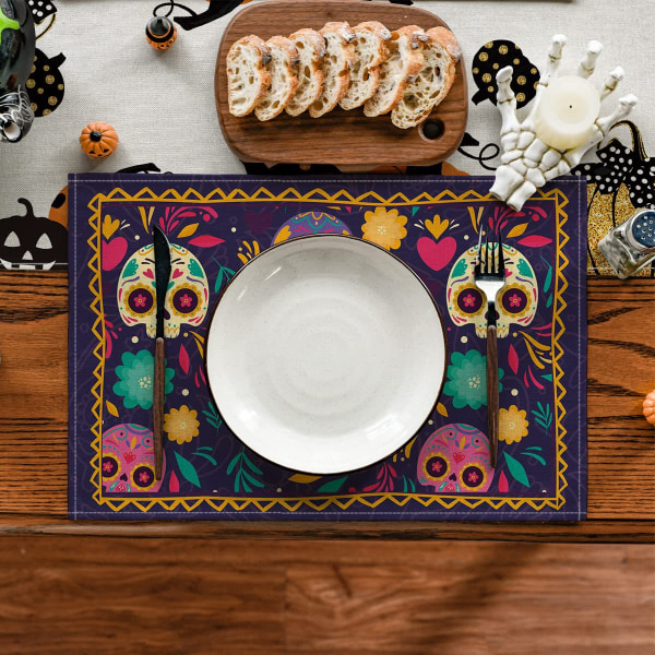 Dekorativa bordstabletter med print Set med 4, 12x18 tum festliga halloweenbordsunderlägg för middagsdekoration