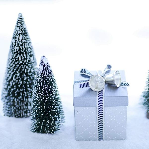 34 st mini julgran snö frost tall DIY hantverk skrivbordsdekoration julgransprydnader träddekorationer