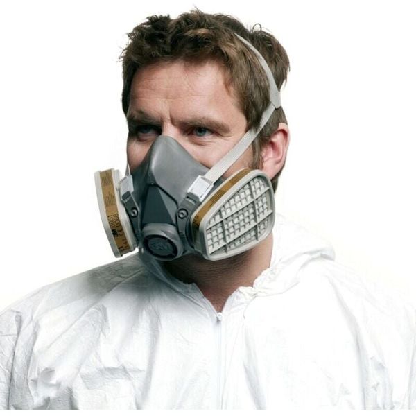 Klassisk återanvändbar halvmask 3M™ 6200, Säkerhetscertifierad.