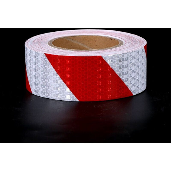 Punainen ja valkoinen liikenneteipin itseliimautuva heijastava teippi Liikennevaroitus Yöheijastava tarra Auton lattiamerkintä, 5 cm x 25 m--
