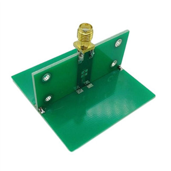 Ultra Wideband 2.4GHz-5.8GHz 5W UWB pyöreästi polarisoitu ekviangulinen kierukka-antenni