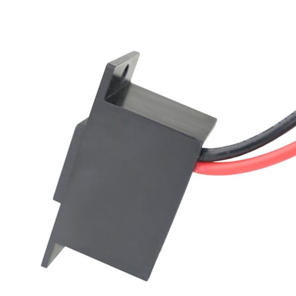 4.8A 12V LED-yleislaturi matkailuautoille, autolaturi, vedenpitävä kaksois-USB-portti, pistorasia