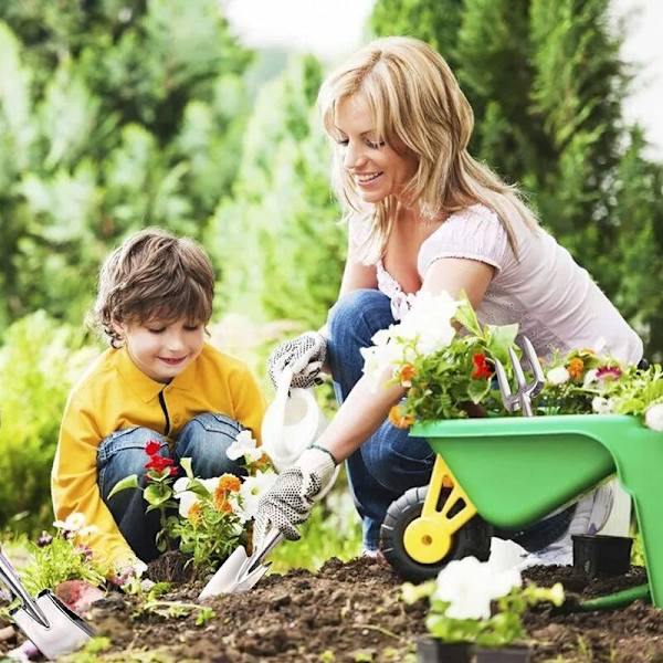 4 osan puutarhatyökalusarja, paksu ruostumattomasta teräksestä valmistettu kestävä puutarhatyökalusarja, sisältää käsikauhan, teräväkärkisen kauhan, käsikauhan ja neliönmuotoisen lapion, Pe