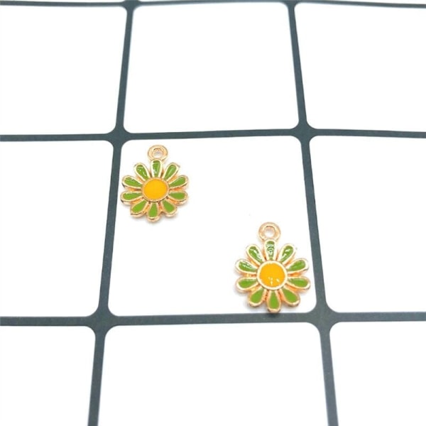 Färgglada blomsterprydnader Daisy Cornflower Charms Legering Emalj Ljusguld Pläterade Anslutningar för hantverk