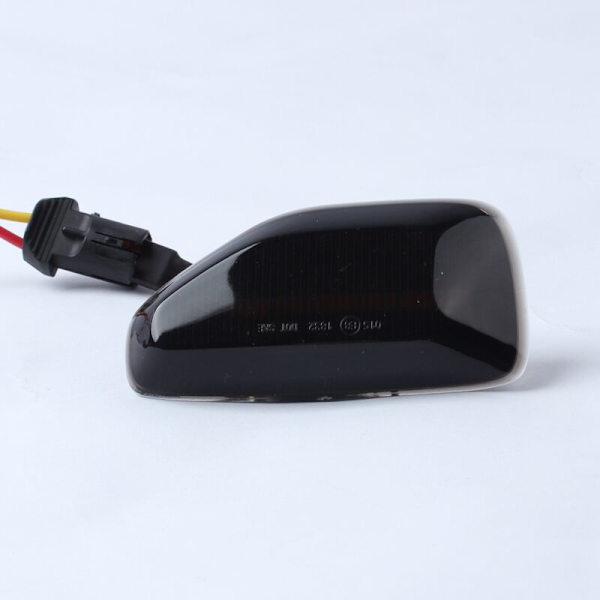 2 stk LED dynamiske sidemarkør blinklys indikator røkt for Duster MK2 II