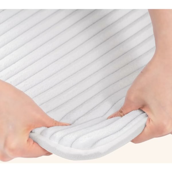 Ultramyk Charcoal Infused Memory Foam Badematte 20\"x32\", Badematte for Bad, Sklisikker, Tykk og Vannabsorberende, Vaskbar, Hvit