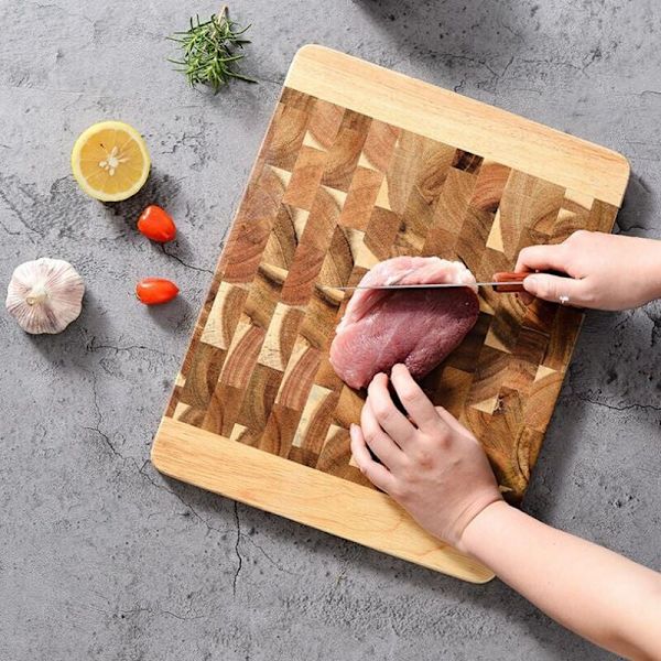 Skärbräda i trä med handtag Massiv skärbräda Serveringsbricka Köksbricka Geometrisk skärbräda