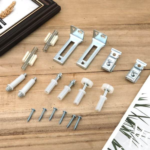 Skydedørsbeslagssæt, til 3,5 cm tykke døre med øvre og nedre drejepunkter, guidehjul, folde-garderobe-dørsbeslag
