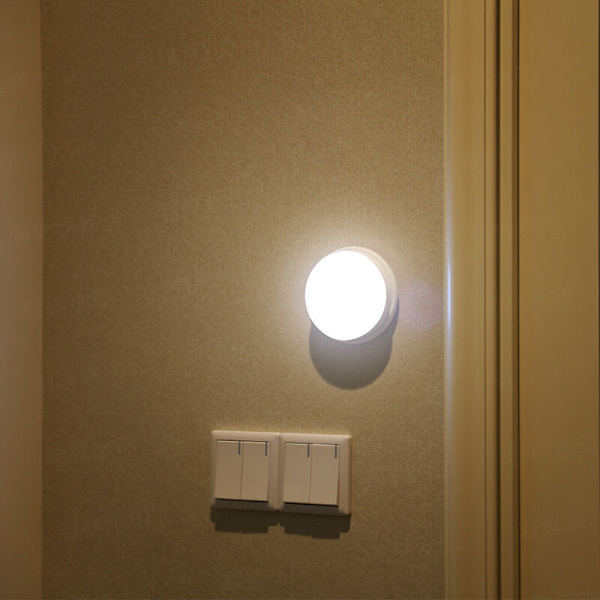 Innovativ Human Sensor Smart USB Control Soveværelse LED Nattelys