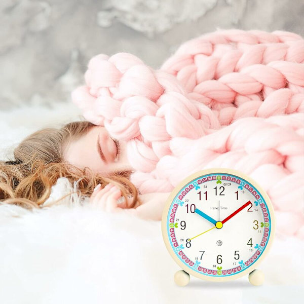 Barnalarmklocka för pojkar och flickor, tyst icke-tickande väckarklocka, original analog lysande väckarklocka med snoozefunktion HIASDFLS