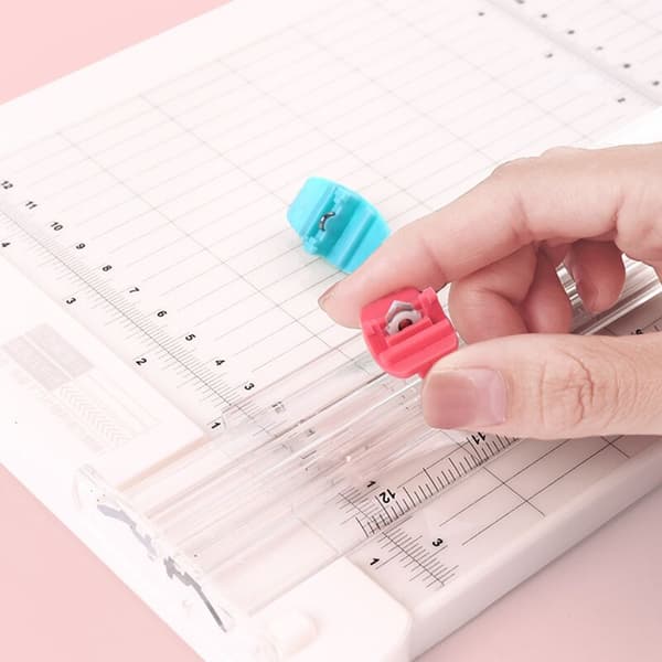 Fotobok Silent Papirkutter Manuell Papirkutter DIY Prikket Linje Rett Bølge Folding Papirkutter Maskiner