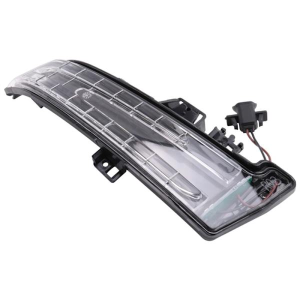 Auton oikeanpuoleiset vilkut B-CLASS W176 W204 S204 C117 C218 W212 C207 S212 X156 X204 2129067501