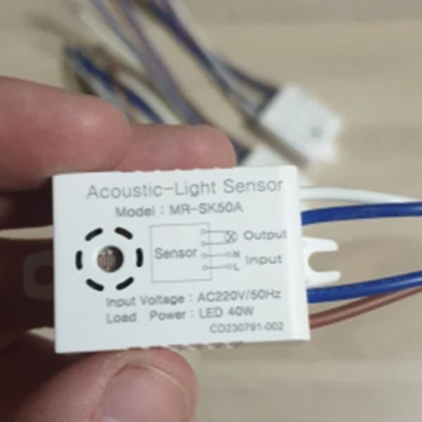 5PC Lydkontroll Sensor Smart Brytere Detektor Smart Stemmemodul Auto På Av Lys Hjemmeforbedring