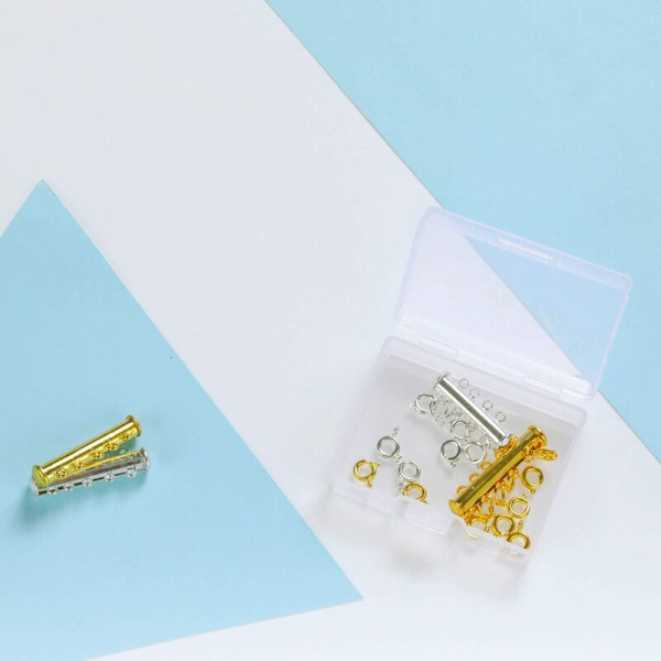 8 Stykker 4 Størrelser Skyve Spenne Lås Halskjede Kobling Multi Strands Skyve Spenner med Oppbevaringsboks for Lagdelt Armbånd Halskjede Smykker Håndverk