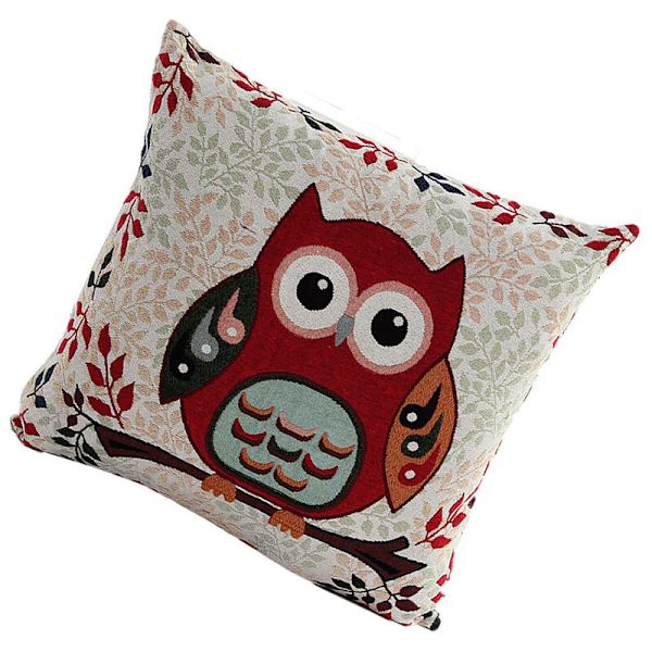 Koristeellinen tyynynpäällinen (kuvio: isokorvainen pöllö)