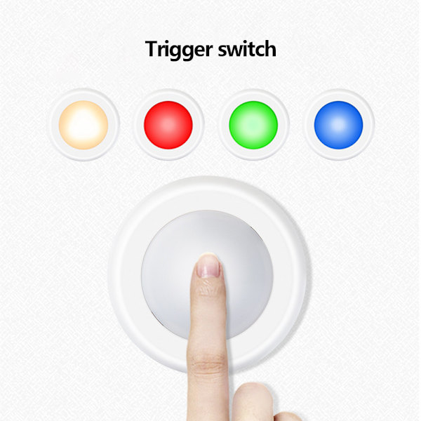 Luovat 16-väriset LED-painikkeet pienet yövalot värivalo kaukosäätimellä kaapin valo 6 muodikasta lamppua 2 käytännöllisellä kaukosäätimellä