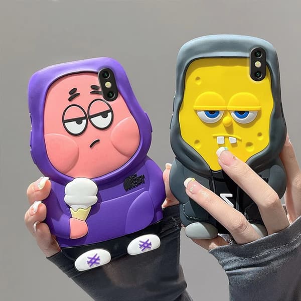 Denne epledukken er for iPhone-deksler og har et SpongeBob SquarePants-tegneseriedesign. Patrick Star iPhone 15