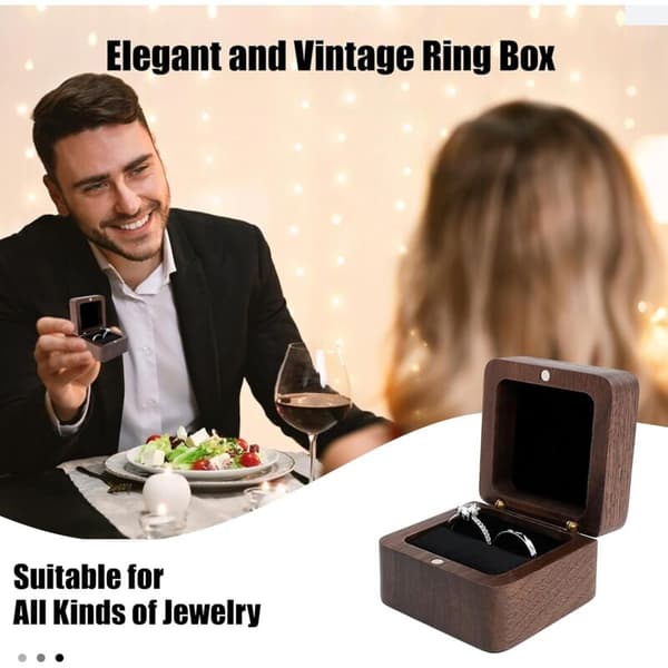 Solid valnøtt tre ringboks med fløyelsfôr for bryllup, forlovelse, frieri - Solid ringoppbevaringsboks