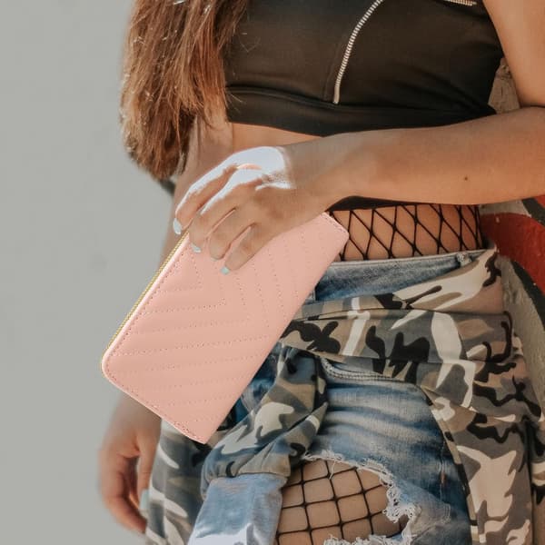 Premium gradient grön Apple-telefonfodral med stort displayfönster, frostat yta, fallsäkert.