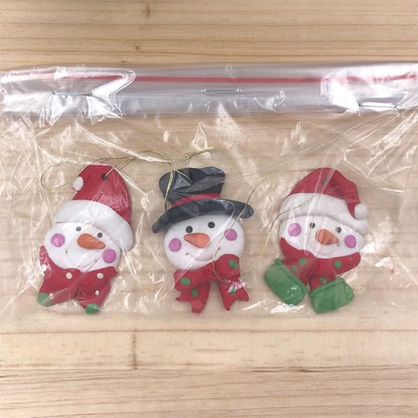 Assorterte julekuler for festlig tredekor