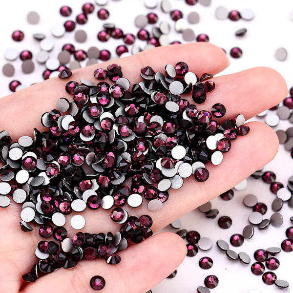 Flat Backs Rhinestones Nail Arts, dyp lilla