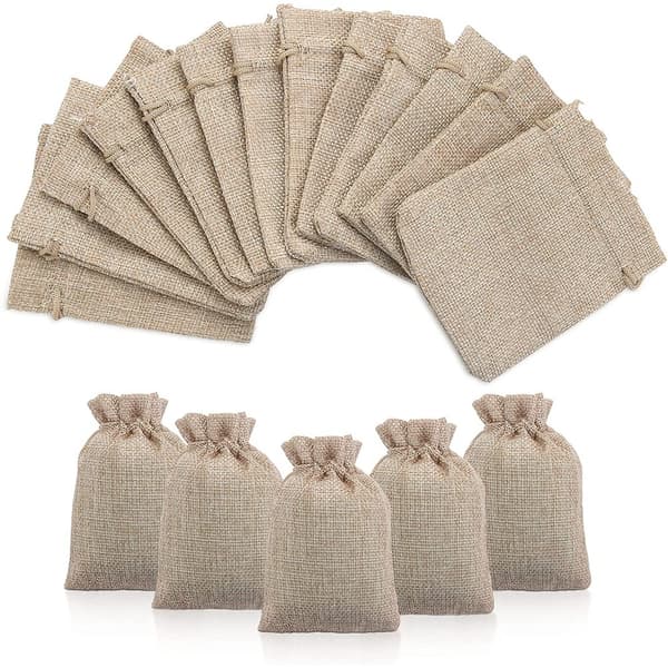 Aokyom Juteväskor 50 x Juteväskor Små Hessian Presentpåsar Smyckesväskor med Dragsko Bomullsväskor Små Väskor för Hantverk Jul 9 x 12 cm
