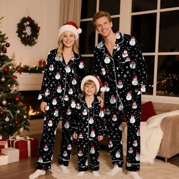 Matchende julepyjamassæt til familien i silke, afslappet matchende sæt til familien, far S