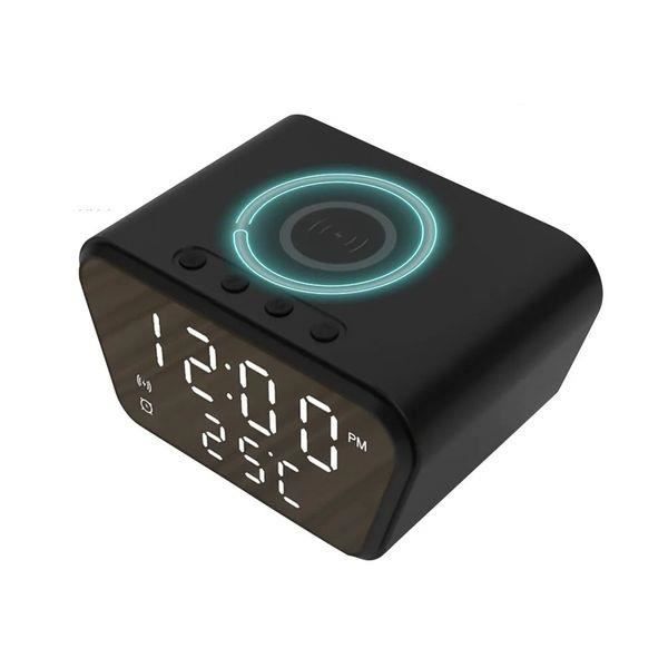 Väckarklocka och induktionsladdare med HD WIFI spionkamera