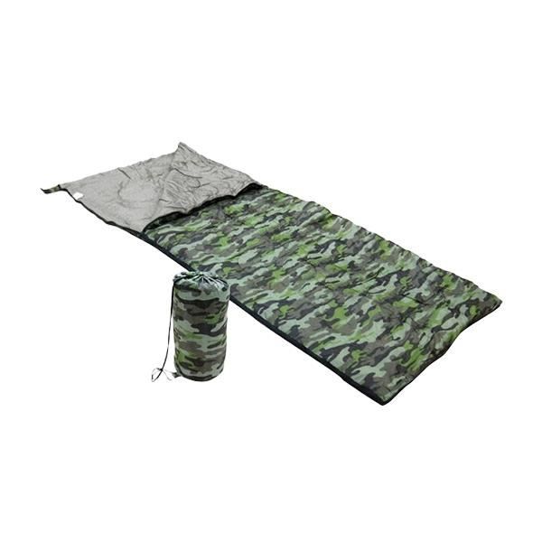 Sovsäck med kamouflagemönster för en person 190 x 75 cm * Mått stängd och utrullad: 190 x 75 cm * Färg: grön