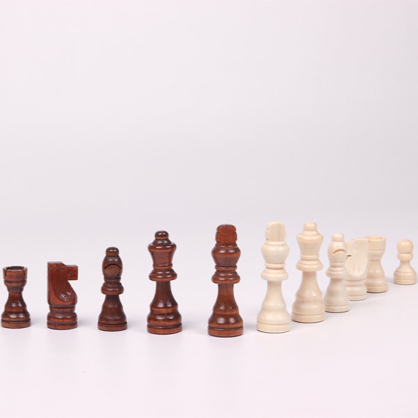32 stk sjakkstykker av tre komplette sjakkspillere internasjonale ord black 2in