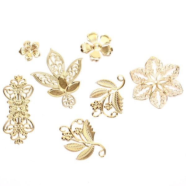 50 st Vintage metall blad filigran blomma skiva berlocker DIY Craft Gold F