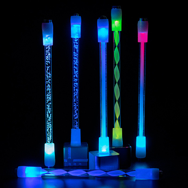Creative Spinning Pen Roterende LED-legetøj Antistress Anti-slip Ha A one size