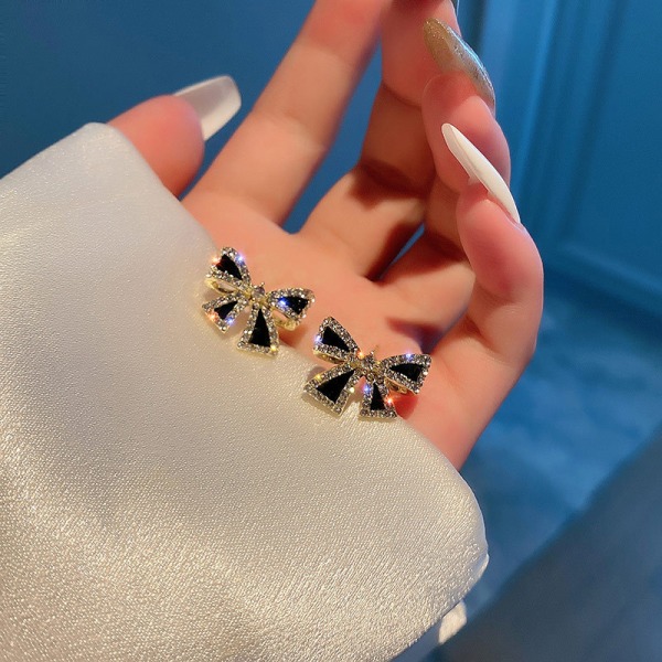Rhinestone Bowknot Stud örhängen för kvinnor Personlighet Unik D onesize