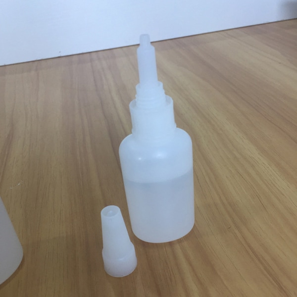 50g 502 Strong Super Glue Liquid Universal Glue Adhesive Offic White 1PC