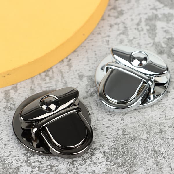 2x Metalllåsväska Case Spänne Spänne för handväskor Axelväskor Gold 2pcs