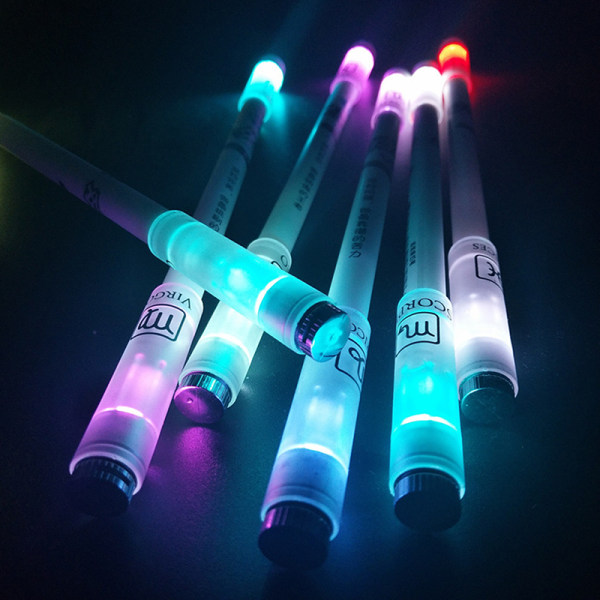 Roterende Pen Roterende Gaming Kuglepen Luminous Pen til begyndere Magic one size