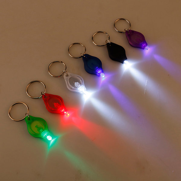 Mini super mikrokirkas valo LED retkeilytaskulamppu avaimenperä ke White Onesize