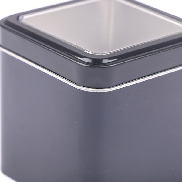 8 cm:n metallikorujen case , jossa on tyynykellon watch onesize
