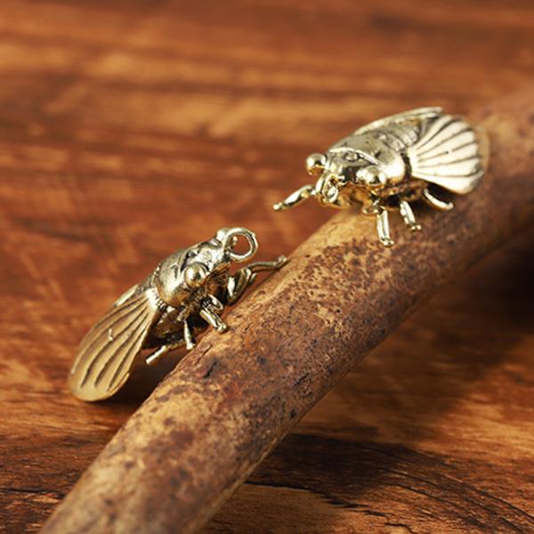 Imitation Brass Cicada Casting Statue Mini Animal Metal Figurin one size
